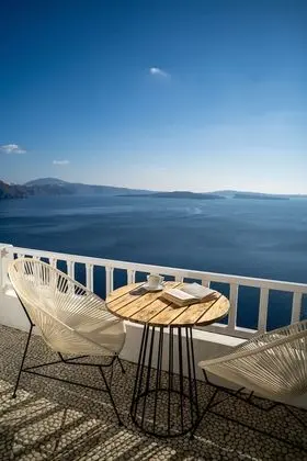 Classic Oda, Sıcak Su Küveti (Caldera View)