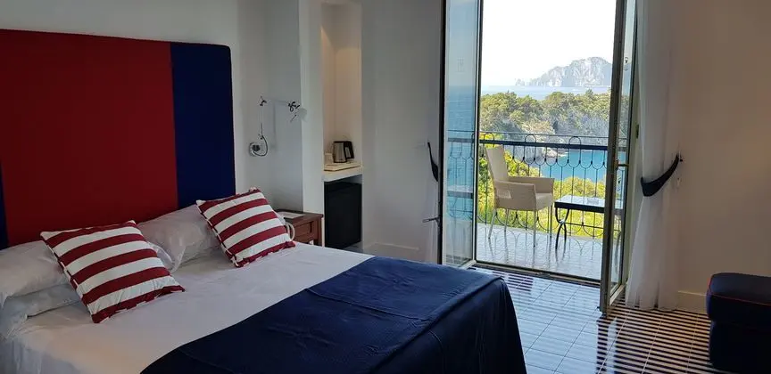 1 Çift Kişilik Veya 2 Tek Kişilik Yatak Sea View