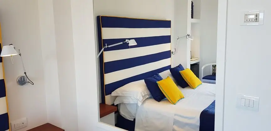 1 Çift Kişilik Veya 2 Tek Kişilik Yatak Sea View