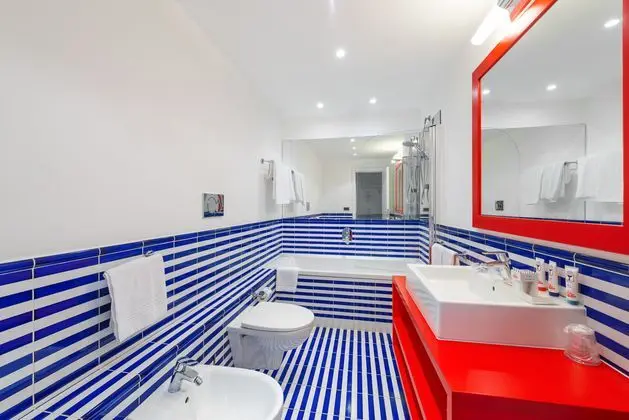 1 Çift Kişilik Veya 2 Tek Kişilik Yatak Sea View