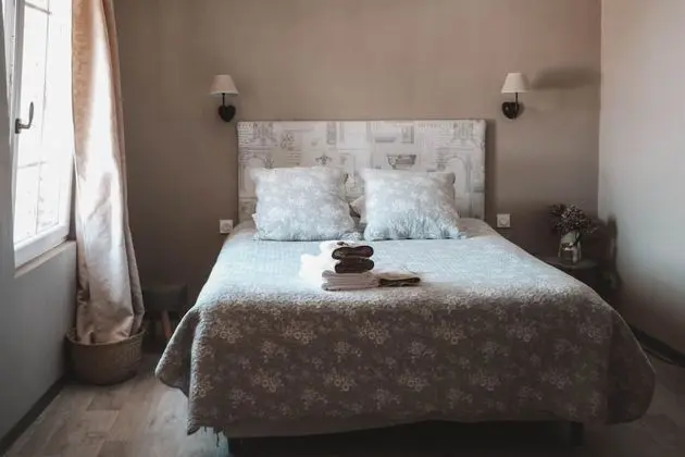 Classic Tek Büyük Yataklı Oda