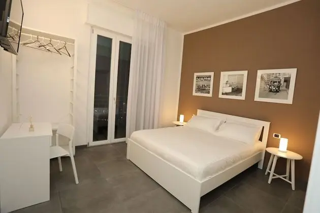 Tek Büyük Yataklı Oda, Balkon