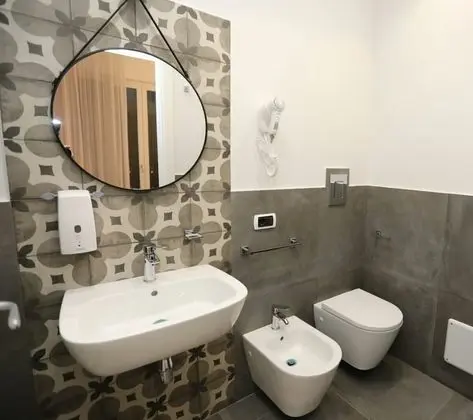 Tek Büyük Yataklı Oda, Balkon