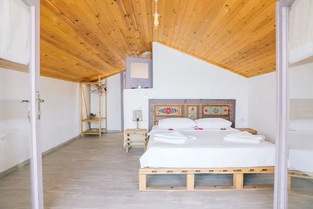 Çatı Katı (Loft), Balkon