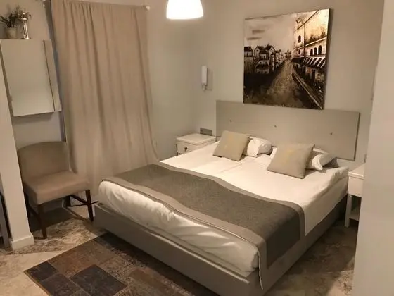 Standard Studio Room