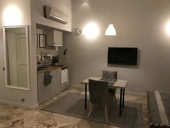 Standard Studio Room