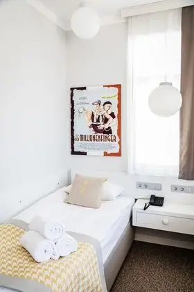 Standard Üç Kişilik Oda