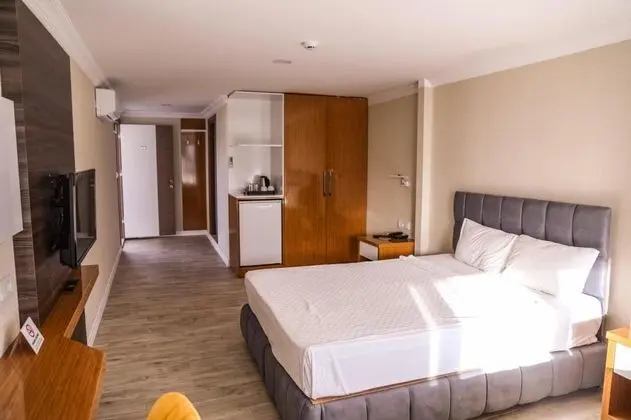 Standart Oda, Bahçe Manzaralı, 2. Kat
