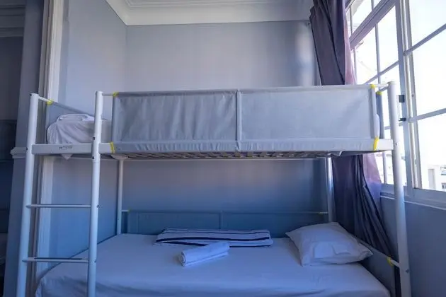 Shared Dormitory, 8 Men only