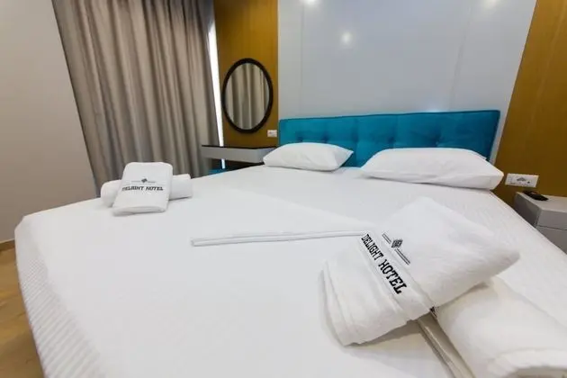 Deluxe Tek Büyük veya İki Ayrı Yataklı Oda