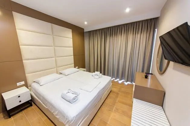 Deluxe Tek Büyük veya İki Ayrı Yataklı Oda