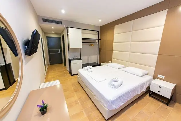 Deluxe Tek Büyük veya İki Ayrı Yataklı Oda