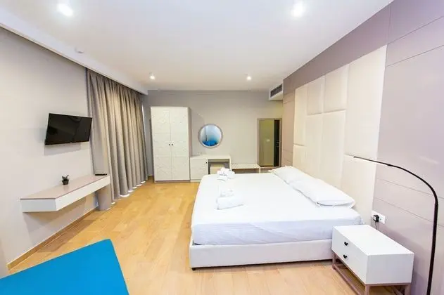 Deluxe Üç Kişilik Oda