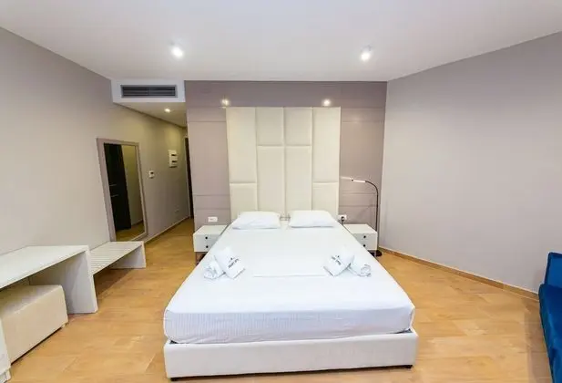 Deluxe Üç Kişilik Oda