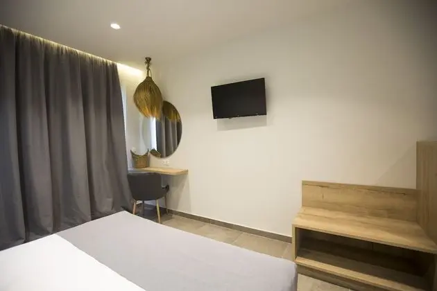 Deluxe Tek Büyük Yataklı Oda, Sigara İçilmez, Bahçe Manzaralı