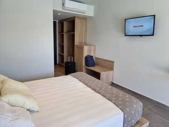 Luxury Tek Büyük Yataklı Oda