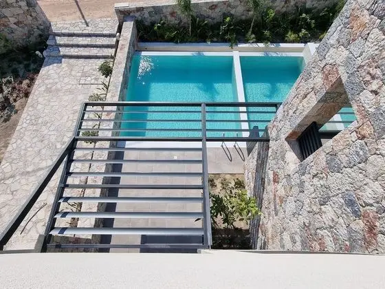 Luxury Tek Büyük Yataklı Oda