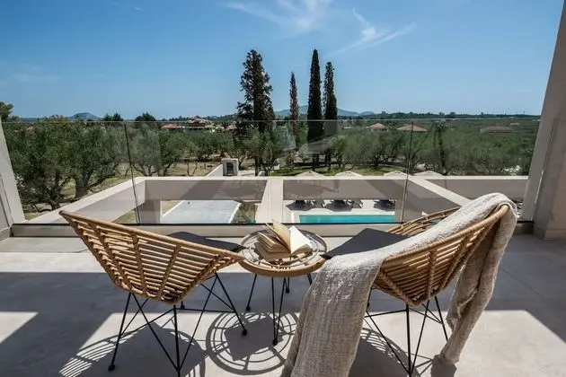 Deluxe Villa