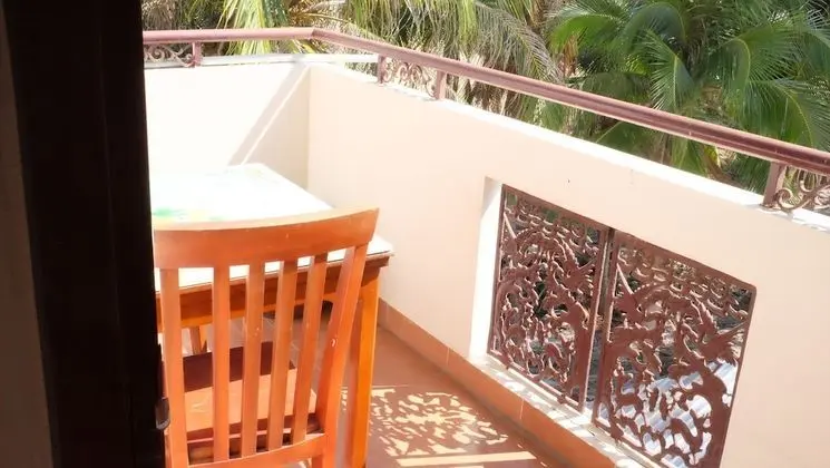 Tek Büyük Yataklı Oda, Balkon