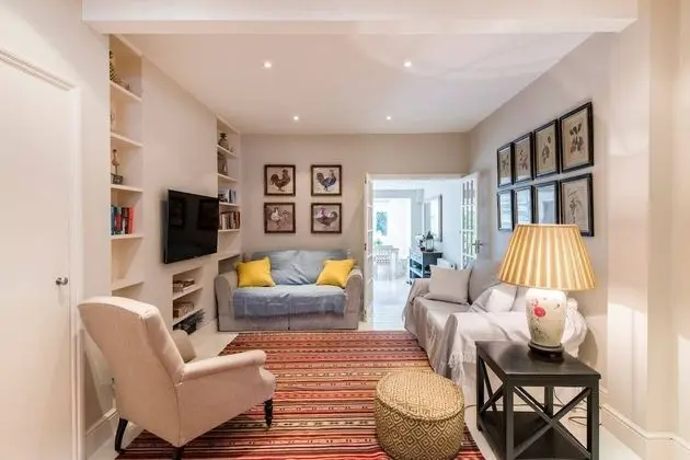 Ev (2 Bedrooms)