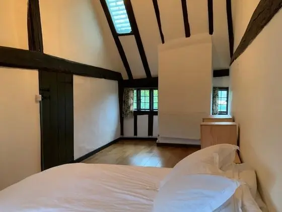 Ev (4 Bedrooms)