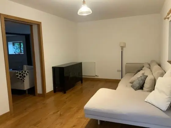 Ev (4 Bedrooms)