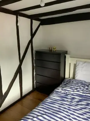 Ev (4 Bedrooms)