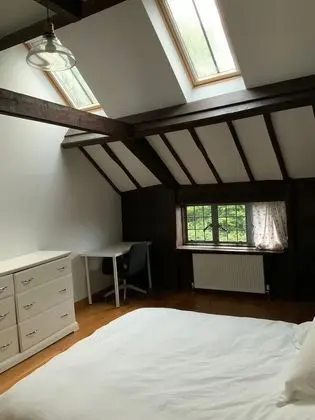 Ev (4 Bedrooms)