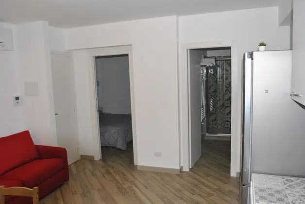 Apart Daire, 1 Büyük (Queen) Boy Yatak ve Çekyat