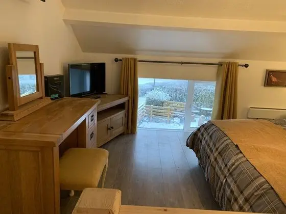 Kır Evi, 1 En Büyük (King) Boy Yatak