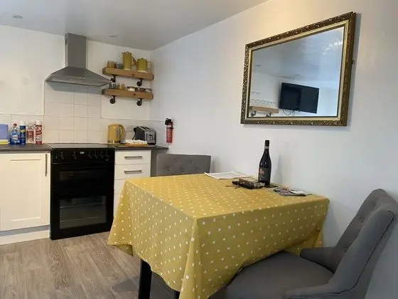 Kır Evi, 1 En Büyük (King) Boy Yatak