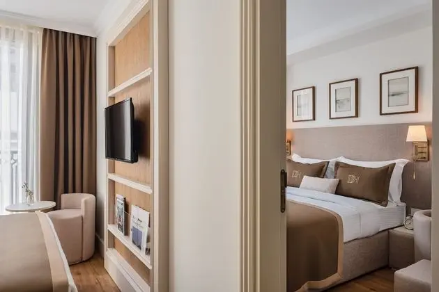 Deluxe Dört Kişilik Oda