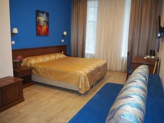 Business Tek Büyük veya İki Ayrı Yataklı Oda