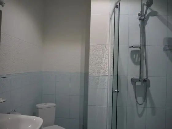 Business Tek Büyük veya İki Ayrı Yataklı Oda