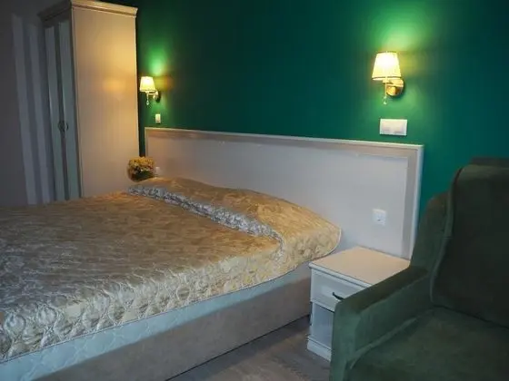 Comfort Tek Büyük veya İki Ayrı Yataklı Oda