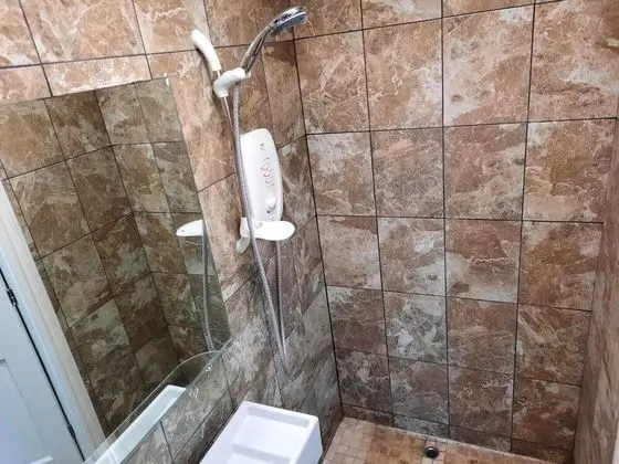 Superior Ev, Banyolu/Duşlu