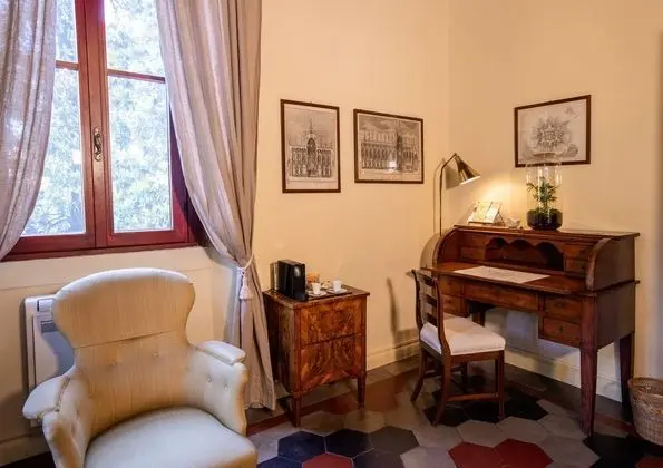 Tek Büyük Yataklı Oda