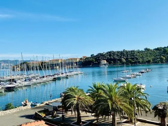 Tek Büyük Yataklı Oda, Deniz Manzaralı