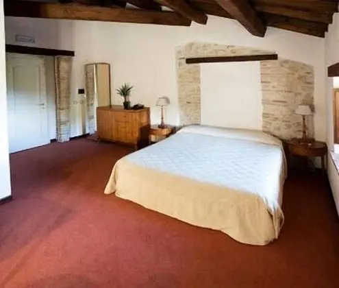 Standard Üç Kişilik Oda