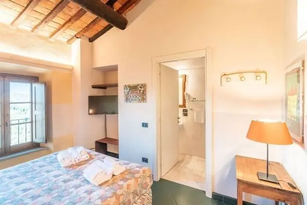 Superior Tek Büyük veya İki Ayrı Yataklı Oda