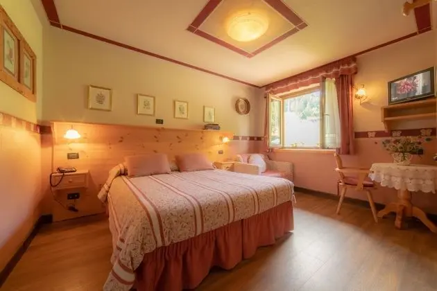 Standard Üç Kişilik Oda, Özel Banyo