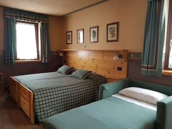 Standard Üç Kişilik Oda, Özel Banyo