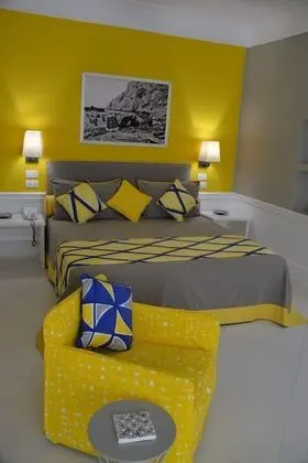 Junior Süit, Teras, Tepe Manzaralı (Lemon)
