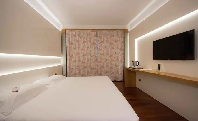 Executive Tek Büyük veya İki Ayrı Yataklı Oda