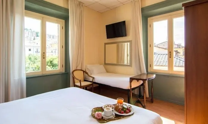 Economy Tek Büyük Yataklı Oda