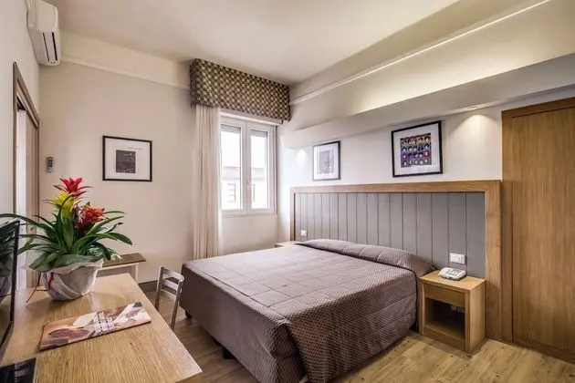 Standard Tek Büyük veya İki Ayrı Yataklı Oda