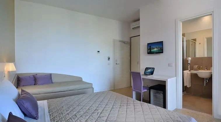 Comfort Üç Kişilik Oda, 1 Yatak Odası
