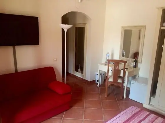 Deluxe Üç Kişilik Oda, Teras, Bahçeli