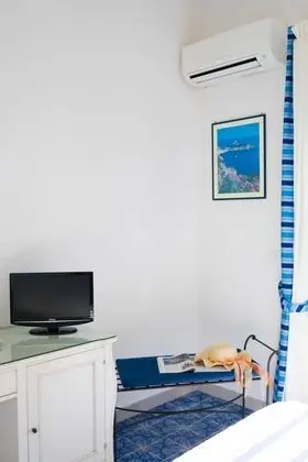 Standard Tek Büyük veya İki Ayrı Yataklı Oda, Balkon