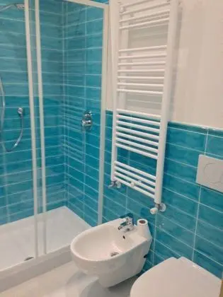 Standard Tek Büyük veya İki Ayrı Yataklı Oda, Balkon